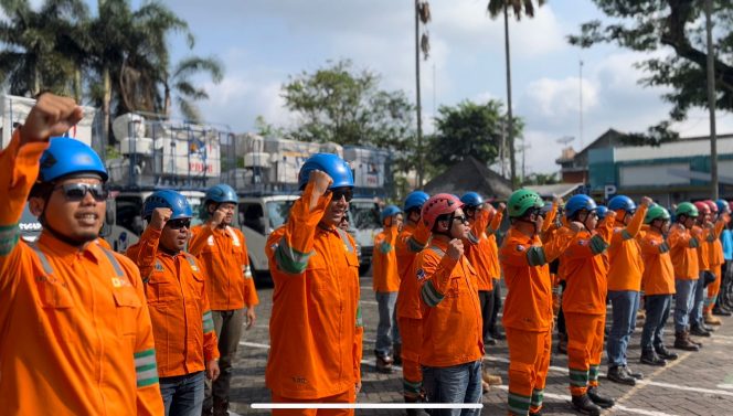 
					Sebanyak 5.831 personel PLN siap menjaga keandalan listrik selama libur Idul Adha di Jateng DIY