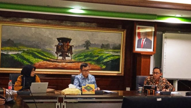 
					Kepala Kantor Perwakilan Bank Indonesia Provinsi Jawa Tengah, Rahmat Dwi Saputra dalam acara Media Briefing Siang Hari bersama awak media.