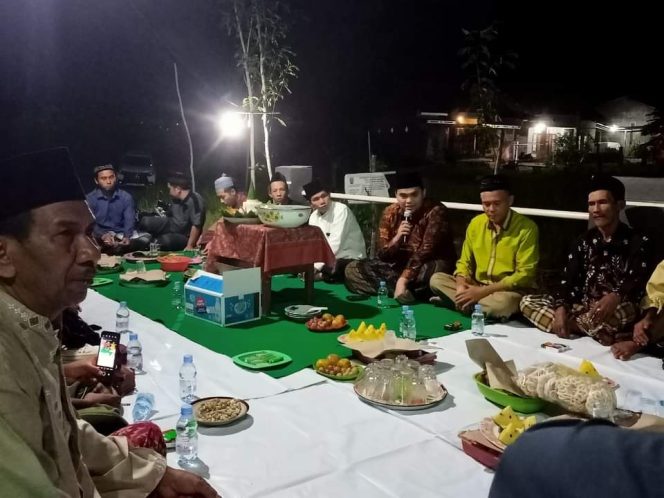 
					Ibnu Hajar atau Gus Hajar saat memberikan sambutan peresmian jembatan di Desa Jerukwangi Jepara, Jumat 29 September 2023.