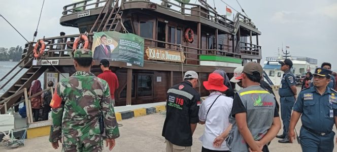 
					Rumah Sakit Apung dr. Lie Dharmawan II di Karimunjawa, Menkes RI Berkunjung