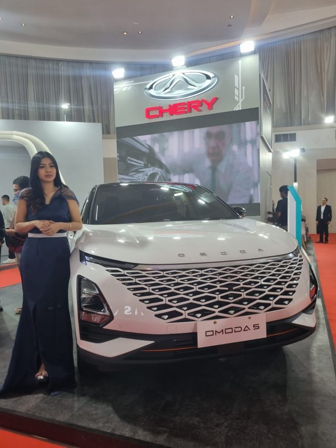 
					Chery Pamerkan Line Up OMODA 5 Family, SUV Premium di GIIAS Semarang 2023.