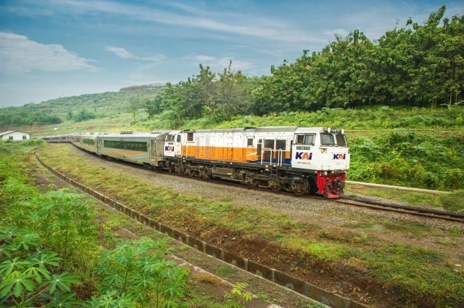 
					Hadapi Libur Nataru, KAI Lakukan Pengecekan Kesiapan di Sejumlah Stasiun.