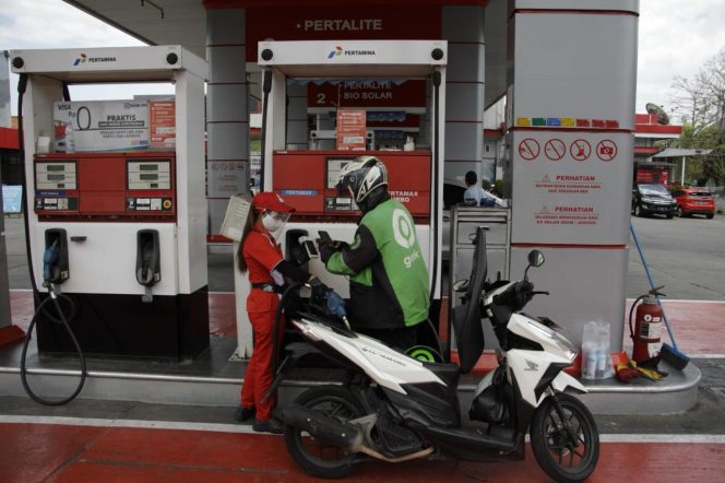 
					 Selama masa Pemilu 2024, penyaluran energi, baik BBM maupun LPG di Jawa Tengah terkendali.
