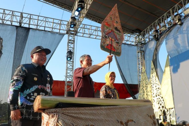 
					Tutup Pesta Rakyat, Sekda Harap Terus Jadi Event Ikonik Jateng