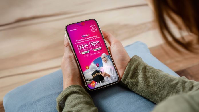 Produk Tri Ibadah dirancang khusus agar para jamaah dapat tetap terhubung dengan keluarga maupun rombongan selama berada di Tanah Suci.