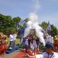 Pelepasan peserta QRIS Jelajah Indonesia (QJI) Wilayah Jawa 2025 di Taman Lumbini Candi Borobudur, Magelang, pada Kamis (2/10), oleh Koordinator BI Wilayah Jawa, Ibrahim, dan Kepala Perwakilan BI Jateng, Rahmat Dwisaputra.