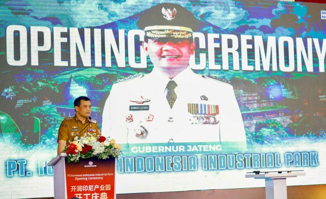 
					Investasi Padat Karya Didorong, Ahmad Luthfi Resmikan Pabrik Baru Korrun Group di Jepara