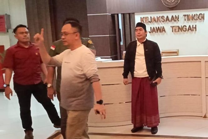 
					Terjerat Dugaan TPPU, Gus Yazid Ditangkap Kejagung