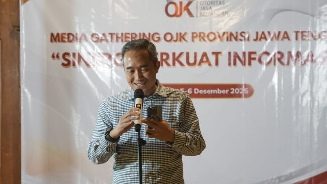 
					Kepala Otoritas Jasa Keuangan (OJK) Provinsi Jawa Tengah, Hidayat Prabowo.