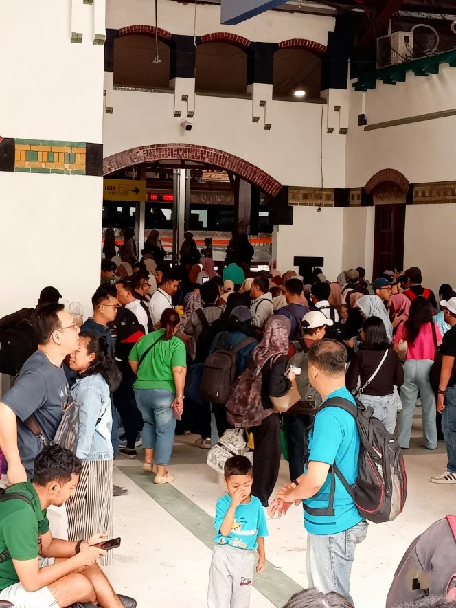 
					KAI Daop 4 Semarang: 4.915 Tiket Dibatalkan Akibat Genangan di Pekalongan-Sragi