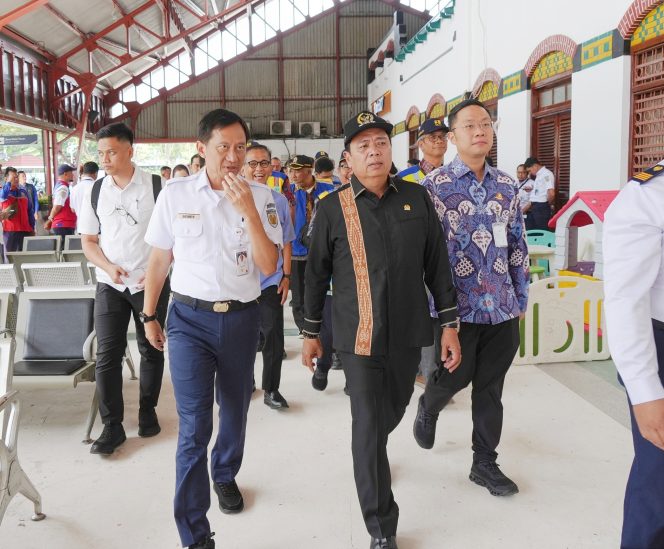 
					Banjir Semarang Ancam Jalur Kereta Api: DPR Dorong Solusi Komprehensif Sebelum Lebaran 2026
