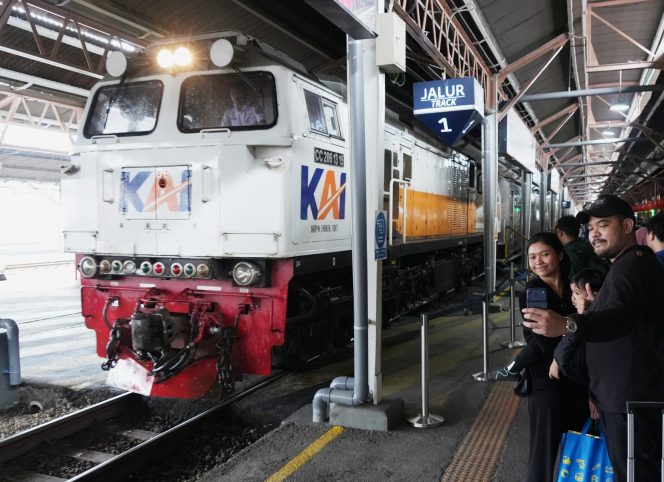
					Lebaran 2026: Lebih dari 305 Ribu Penumpang Padati Stasiun Daop 4 Semarang, Tawang Masih Terfavorit