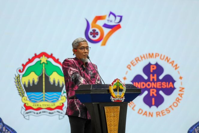 
					Pemprov Jateng Dorong Pengusaha Hotel dan Restoran Akselerasi Wisata Syariah