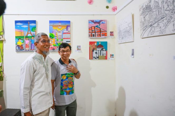 
					Sekda Jateng Apresiasi Pameran Lukisan Difabel, Tegaskan Pentingnya Fasilitasi Berkelanjutan