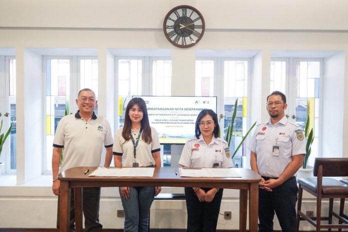 KAI Wisata dan Joglosemar jalin kerja sama strategis.