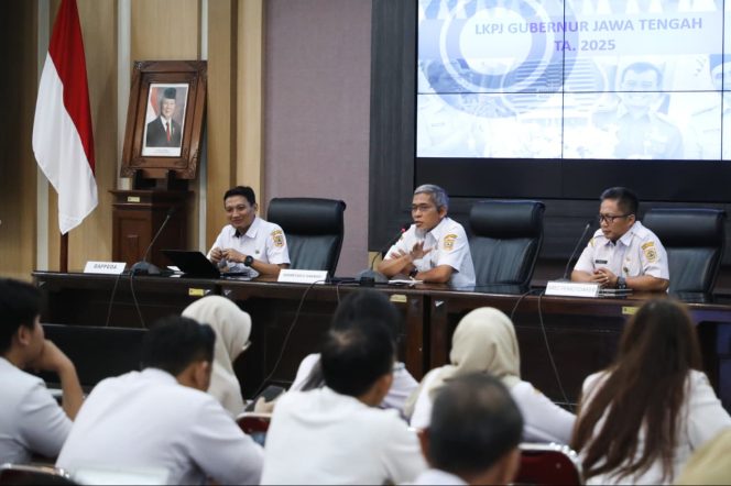 
					Sekda Jateng Tegaskan LKPJ 2025 Harus Lihat Manfaat Nyata Bagi Masyarakat