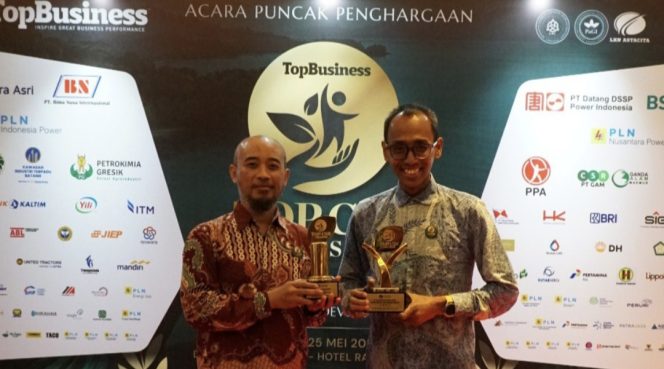 
					PLN UIP JBT Raih Dua Penghargaan Bergengsi di TOP CSR Awards 2026