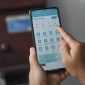 Melalui kombinasi angka tertentu yang dimasukkan pada keypad meteran, pelanggan dapat memantau sisa token, tegangan, arus listrik, hingga mengatur alarm batas minimal token secara mandiri tanpa harus menghubungi petugas.