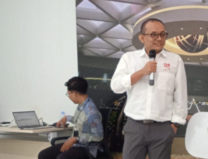 
					Kepala Kantor Perwakilan Bursa Efek Indonesia (BEI) Wilayah Jawa Tengah I, Fanny Rifqi El Fuad.