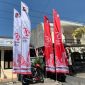 Menjelang HUT RI, PT PLN (Persero) Unit Induk Distribusi Jawa Tengah mengingatkan masyarakat untuk menjaga jarak aman minimal tiga meter antara tiang bendera atau umbul-umbul dengan jaringan listrik.