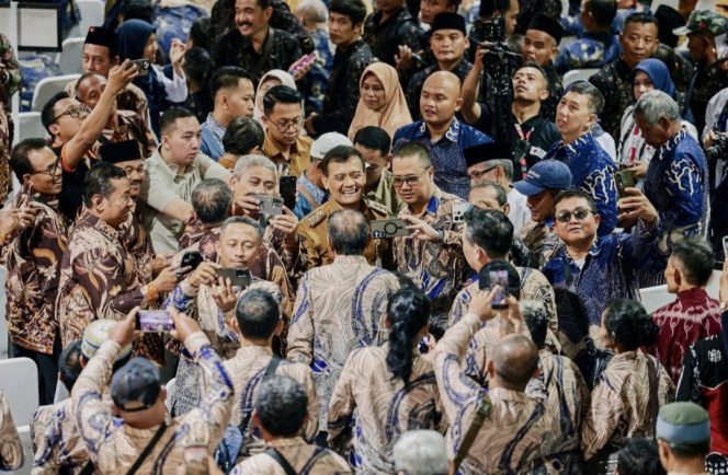 
					Donor Darah Jadi Amal Kemanusiaan, Ahmad Luthfi Apresiasi Pendonor Jateng