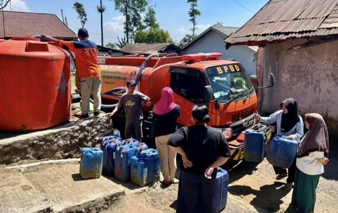 
					75,4 Juta Liter Air Bersih Disalurkan, Jateng Antisipasi Dampak Kekeringan