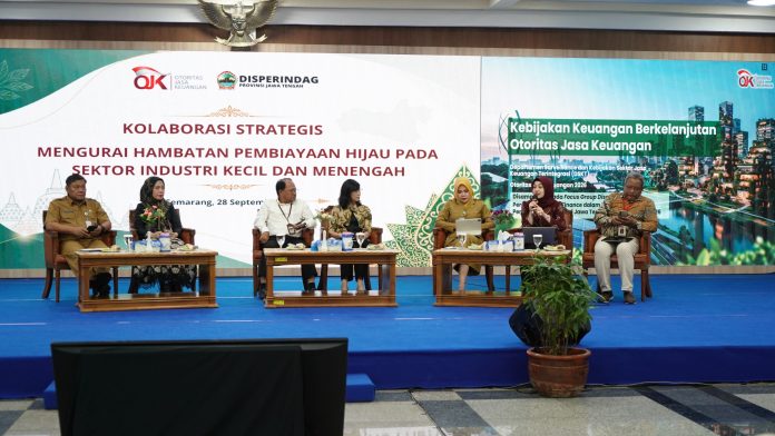 Otoritas Jasa Keuangan (OJK) Provinsi Jawa Tengah dan Daerah Istimewa Yogyakarta bersama Pemerintah Provinsi Jawa Tengah menggelar Focus Group Discussion (FGD) Pembiayaan Hijau Industri Jasa Keuangan di Gedung Gradhika, Semarang, Senin (28/9).