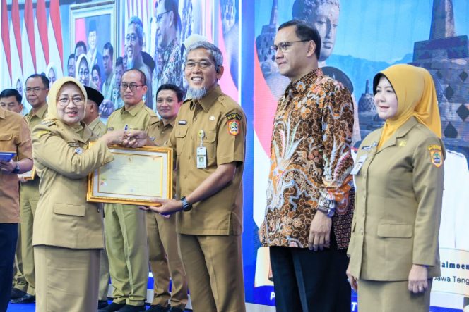 
					Sekda Jateng Sumarno: Arsip Adalah Data Penting Penyelenggaraan Pemerintahan