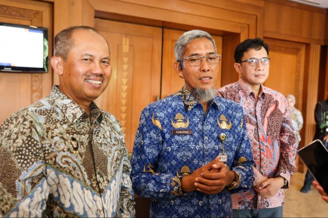 
					Pemprov Jateng Siapkan Sanksi Tegas bagi ASN yang Terlibat Judi Online