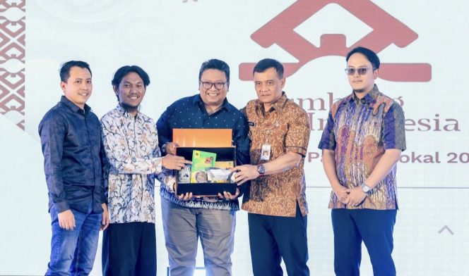 
					Pangan Lokal Jateng Punya Nilai Ekonomi Besar, Ahmad Luthfi Dorong UMKM Naik Kelas