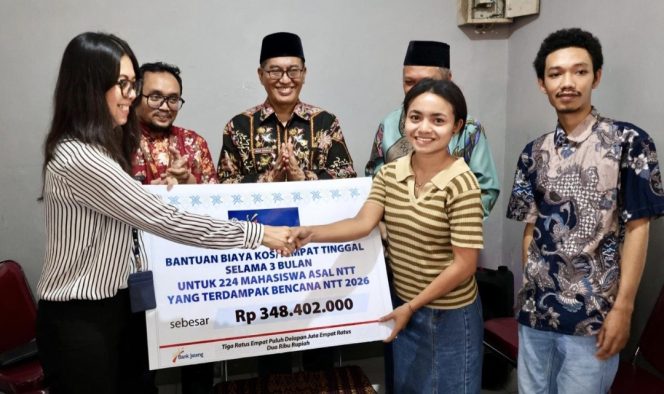 
					224 Mahasiswa NTT Korban Gempa Terima Bantuan Kos Rp 374,2 Juta dari Ahmad Luthfi