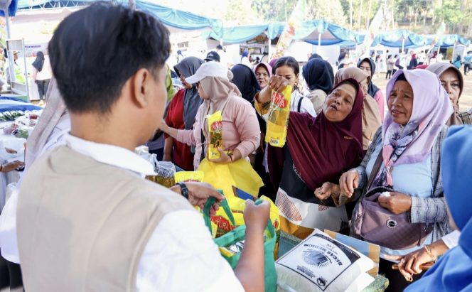 
					Warga Minta Pasar Murah Digelar Tiap Hari, Begini Respons Ahmad Luthfi