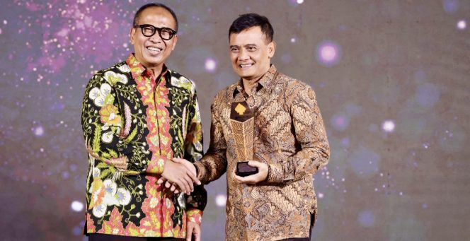 
					Ahmad Luthfi Raih Figur Akselerator Kemajuan Berkat Dorongan Investasi di Jateng