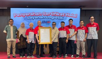 JNE resmi mengantongi sertifikat halal untuk layanan logistik dari Badan Penyelenggara Jaminan Produk Halal (BPJPH).